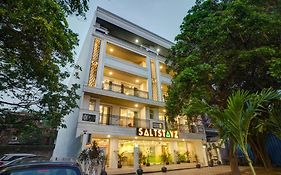 Saltstayz Premier - Arjun Marg
